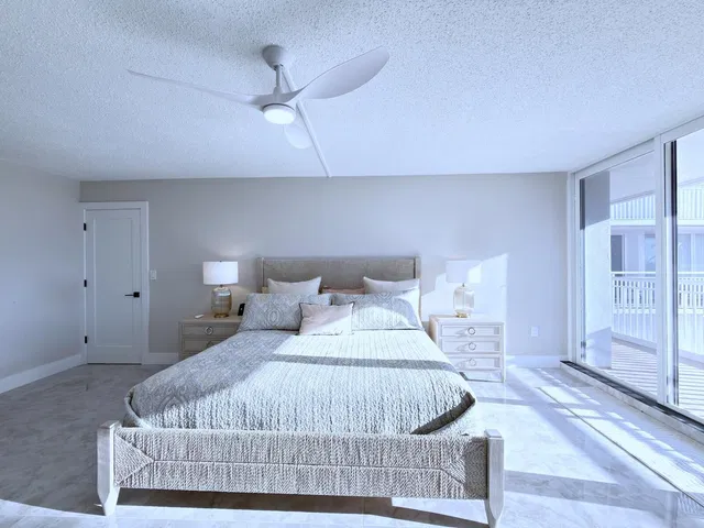 Barclay Condo Unit 316 photo 13