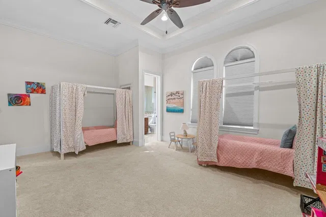 Residence photo 15