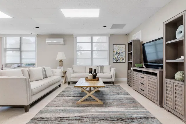Boca Raton Unit 4 B photo 18