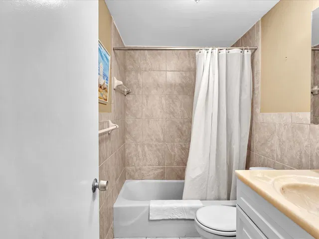  Unit 0190 photo 20