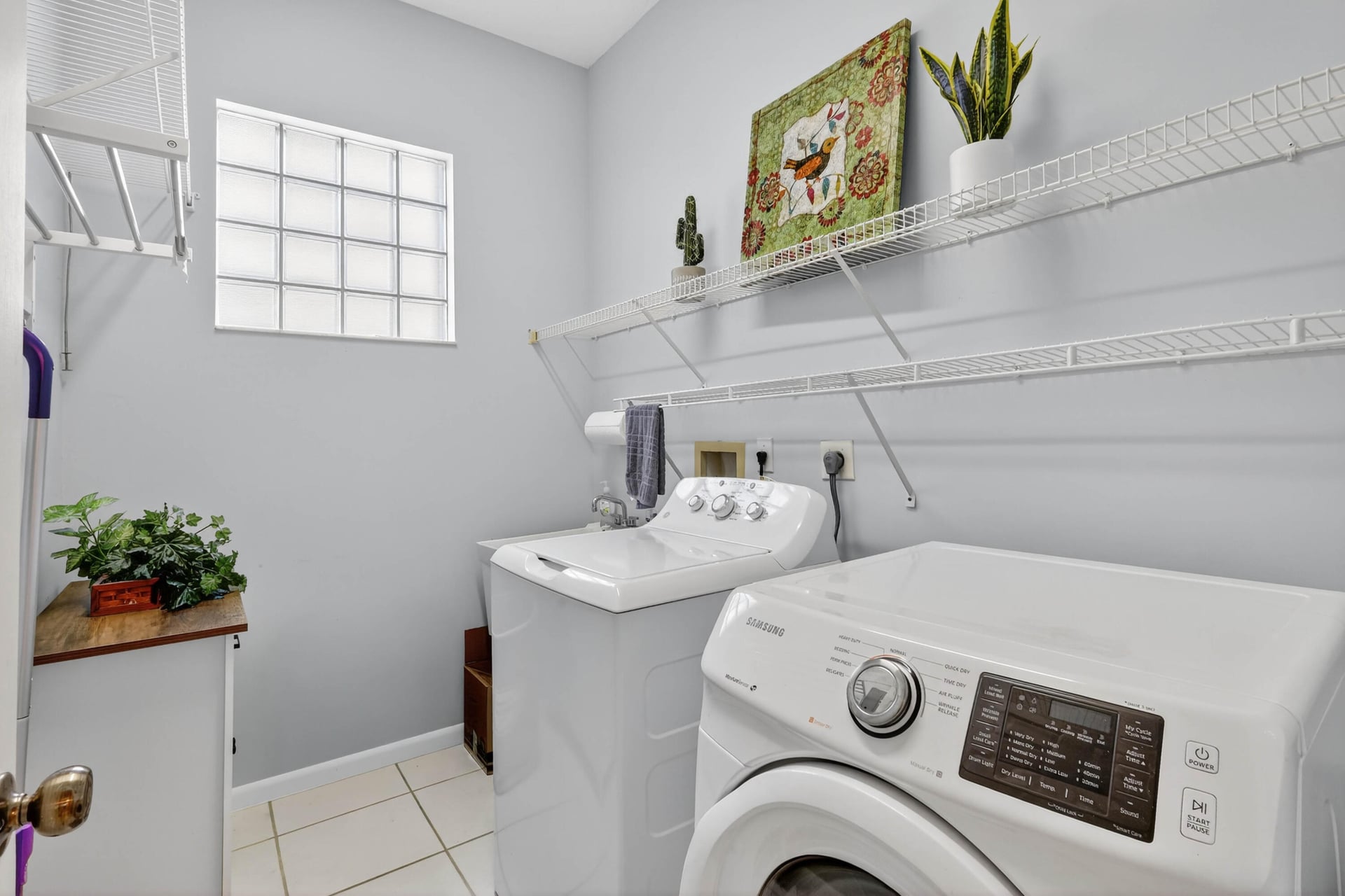  Residence photo 32