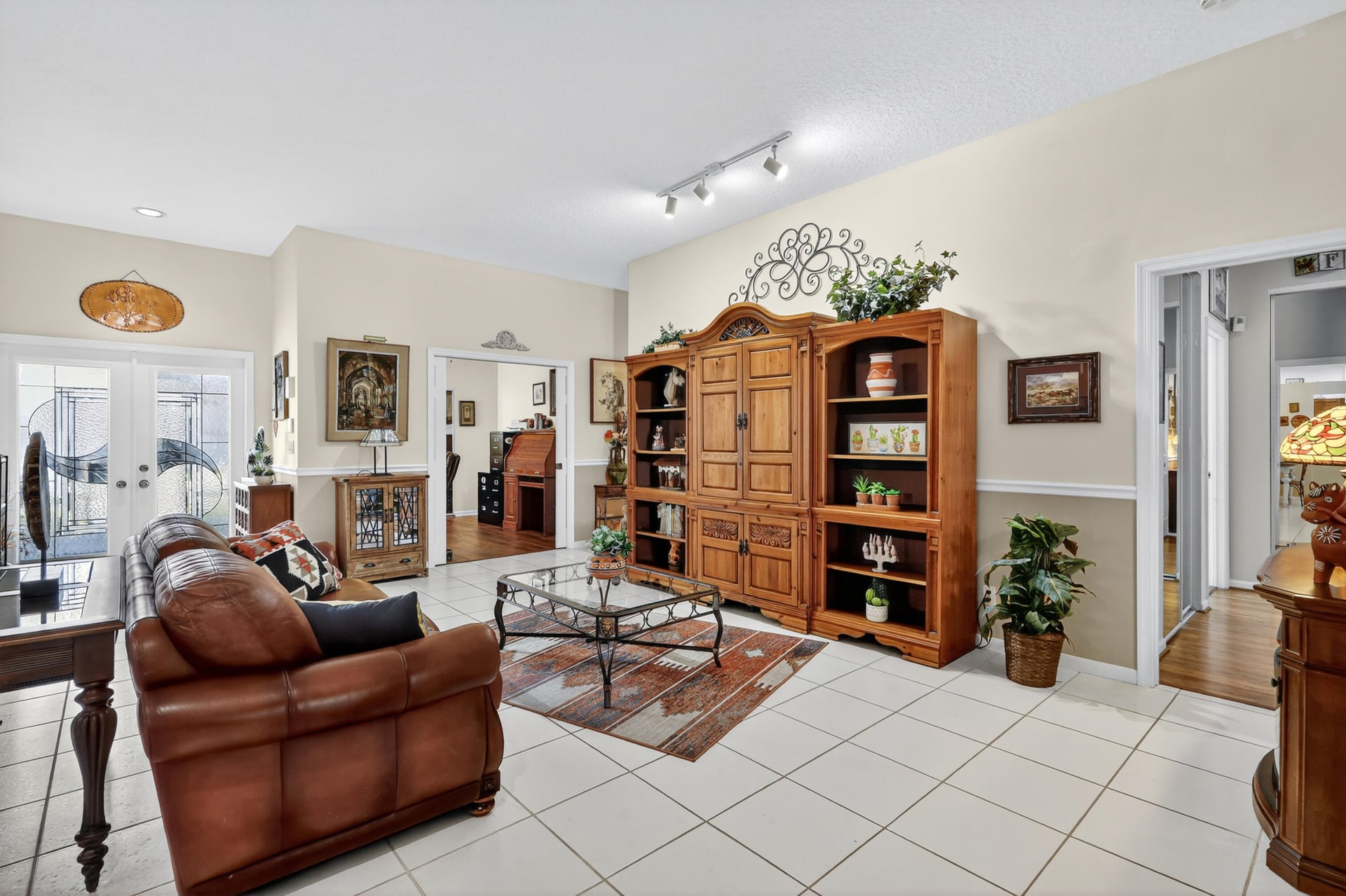  Residence photo 34
