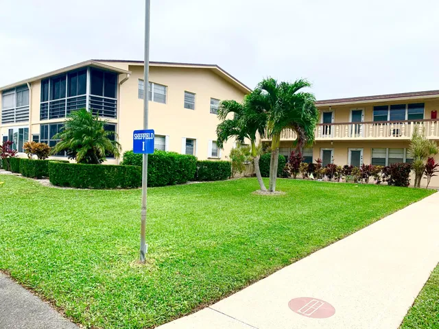 Residence photo 2