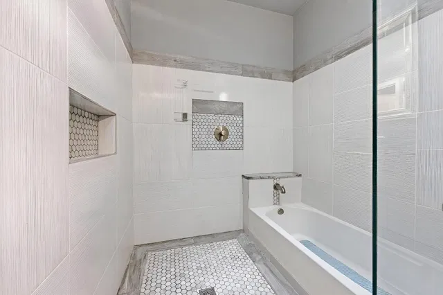 Residence photo 47