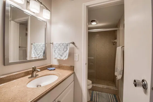 Golfview North Palm Beach I Unit 518 photo 15