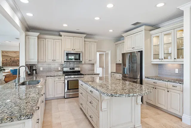 Harbour Ridge Residence photo 10