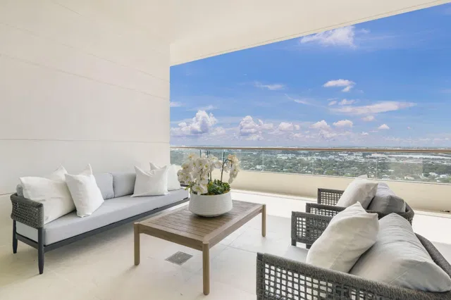 La Clara Palm Beach Unit 2501 Ph-G photo 4