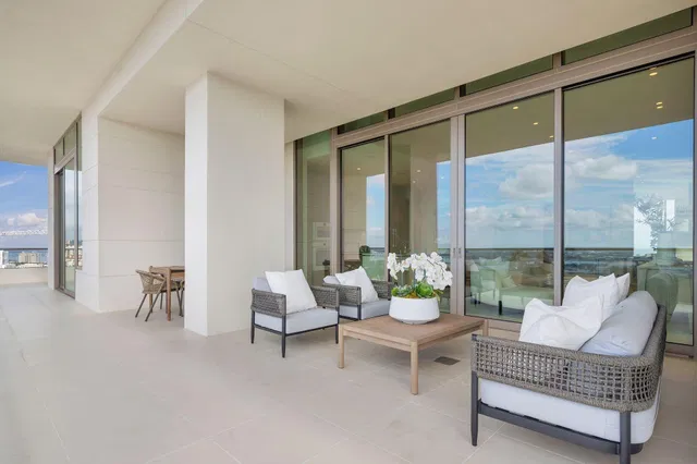 La Clara Palm Beach Unit 2501 Ph-G photo 5