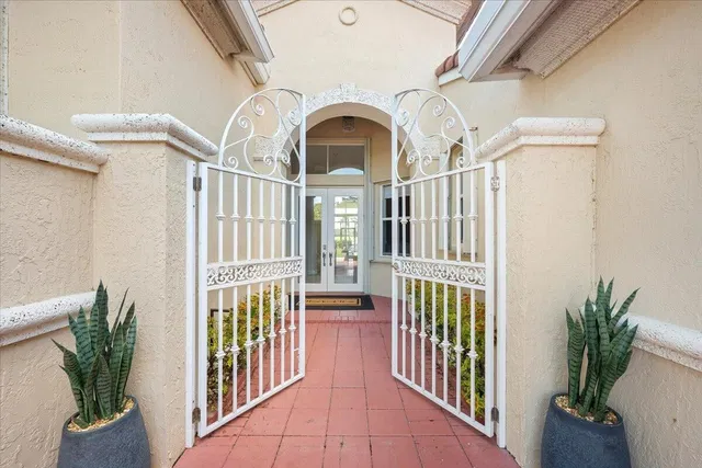 Residence photo 48