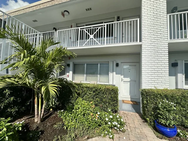 Palm Trail Delray Beach Unit 102 photo 2