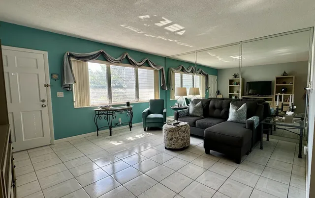 Palm Trail Delray Beach Unit 102 photo 5