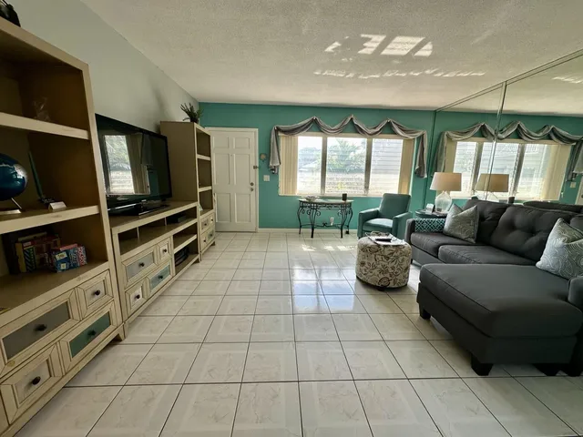 Palm Trail Delray Beach Unit 102 photo 6
