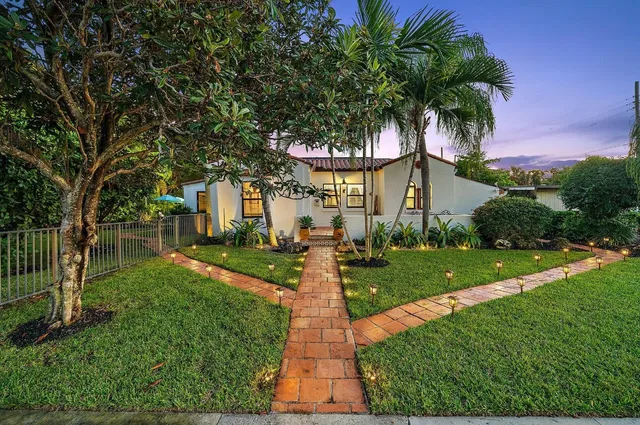 Old Northwood Residence photo 2