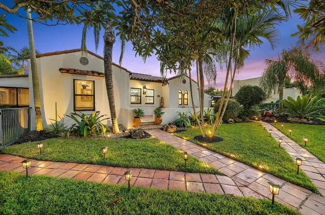 Old Northwood Residence photo 3