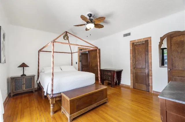 Old Northwood Residence photo 26