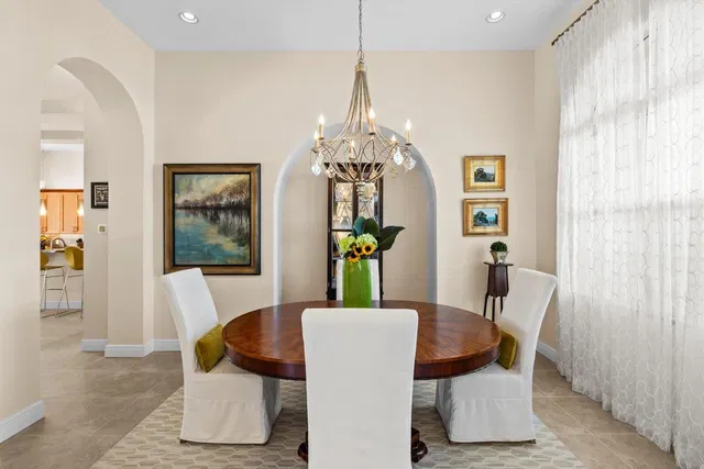 Rocky Point Residence photo 9