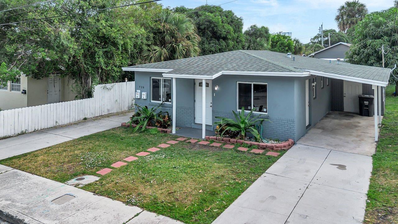 Residence photo 11