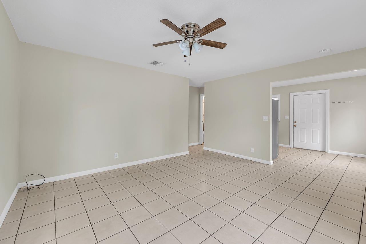 Residence photo 14