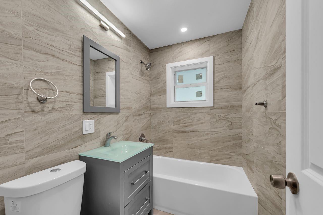 Residence photo 24