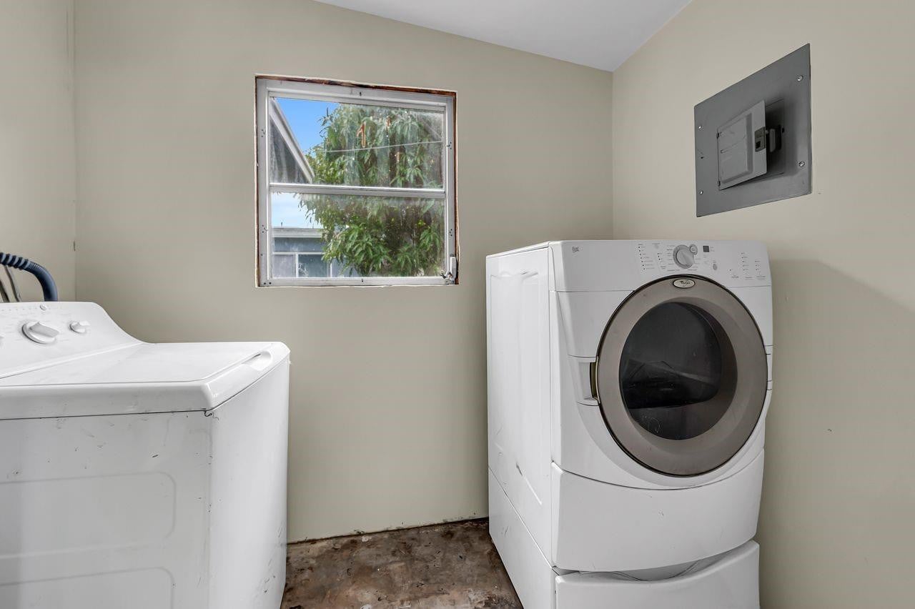 Residence photo 29