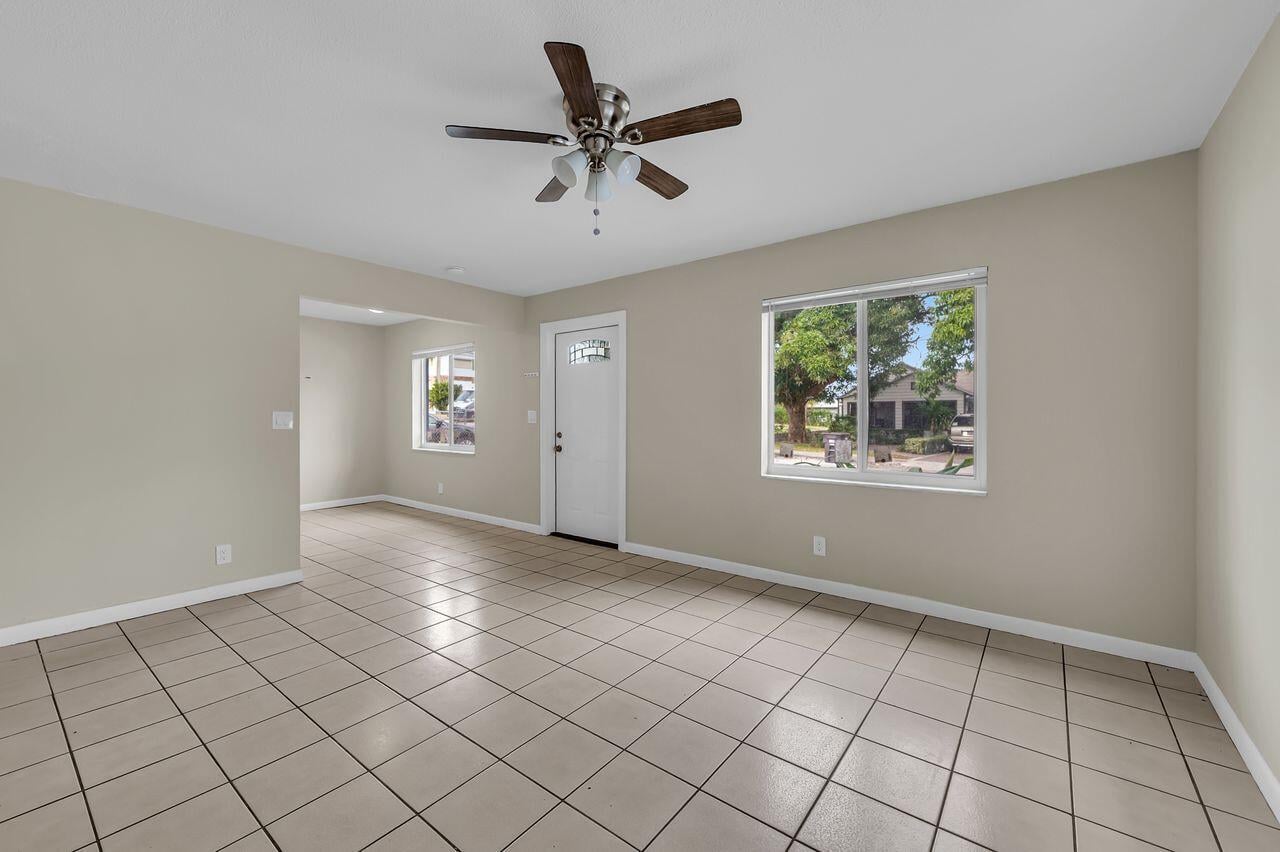 Residence photo 31
