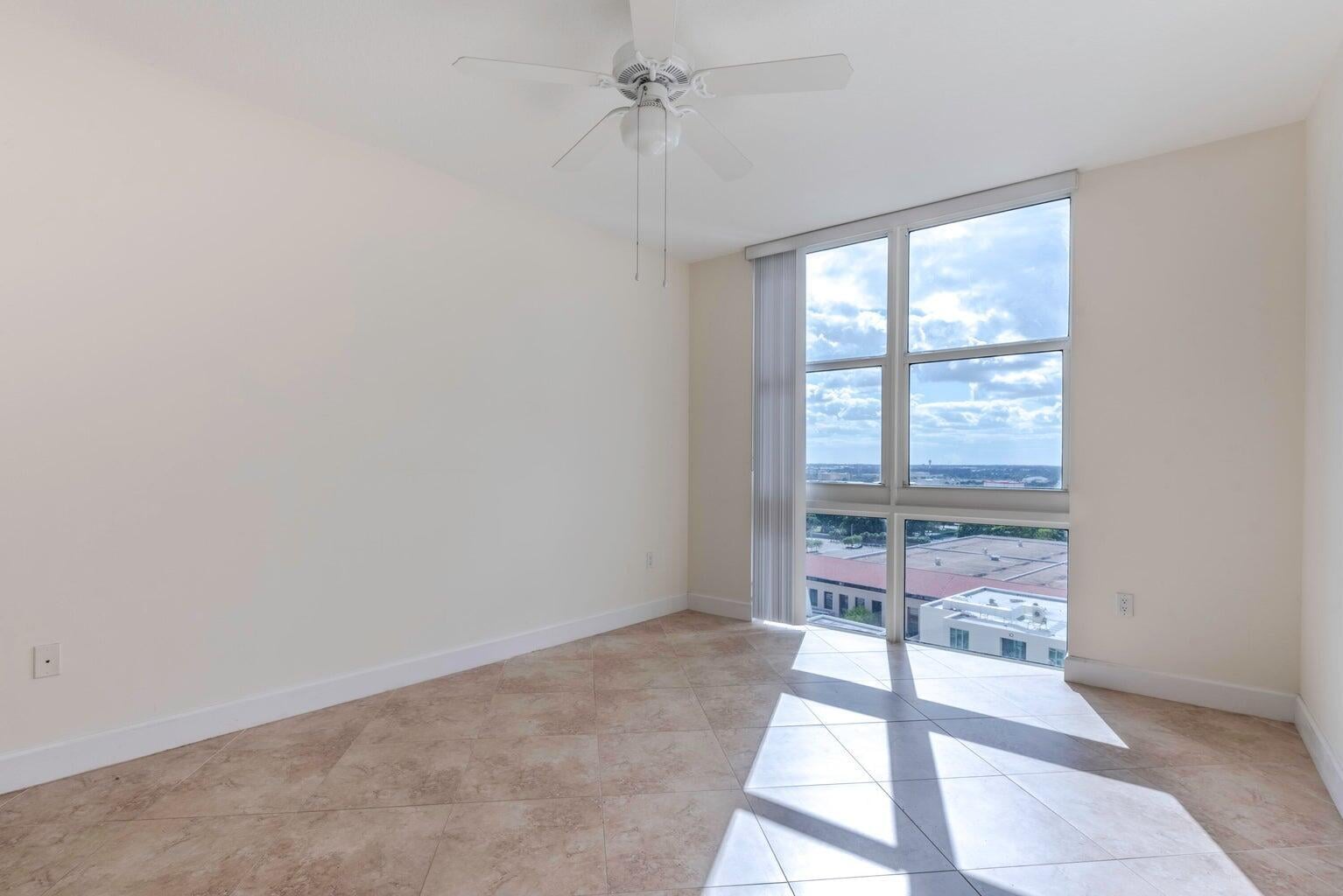 CityPlace South Tower Unit 1718 photo 6