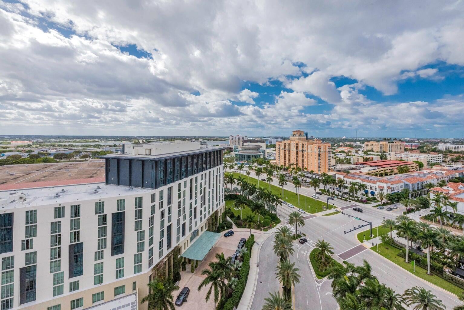CityPlace South Tower Unit 1718 photo 11