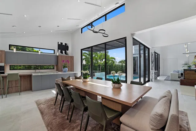 SoSo West Palm Beach Residence photo 8