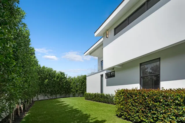 SoSo West Palm Beach Residence photo 24