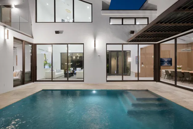 SoSo West Palm Beach Residence photo 26