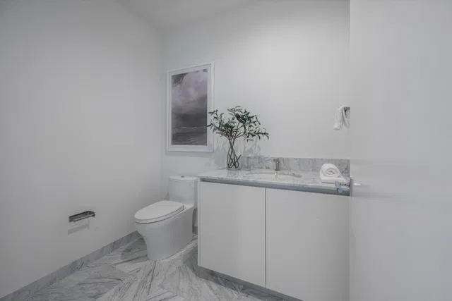 Forte on Flagler Unit 2201 photo 16