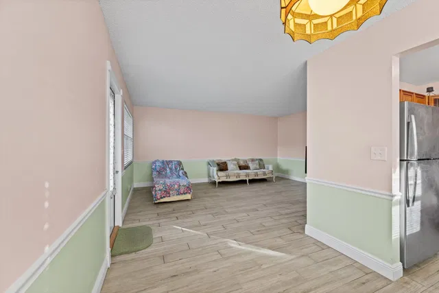 Residence photo 5