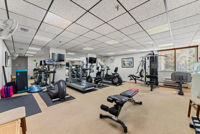 Unit B303 photo 61