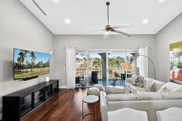 PGA National Palm Beach Gardens Residence photo 17