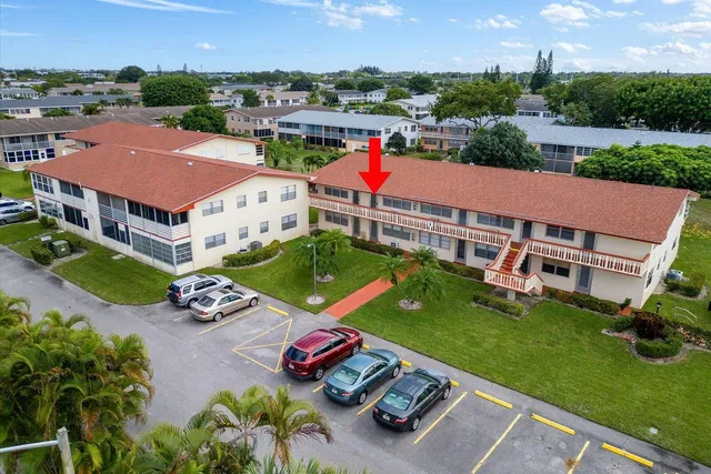 Residence photo 17