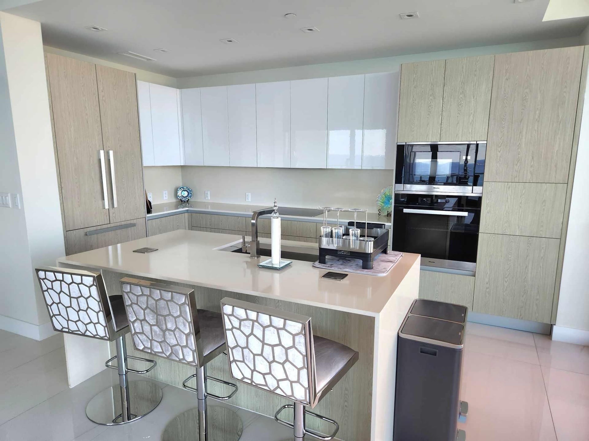 Amrit Ocean Resort & Residences Unit H-1503 photo 7