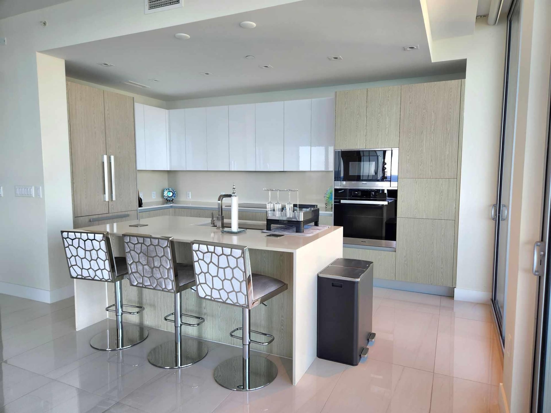 Amrit Ocean Resort & Residences Unit H-1503 photo 8