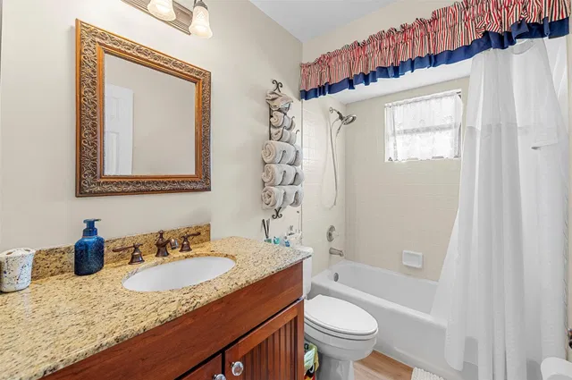 Residence photo 13