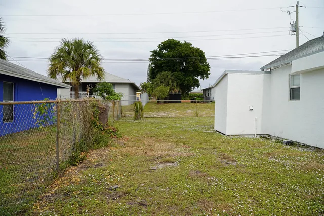  Residence photo 16
