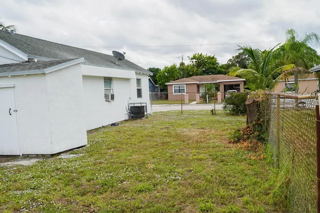  Residence photo 18