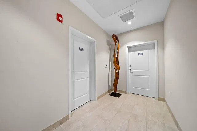 Unit 205 photo 24