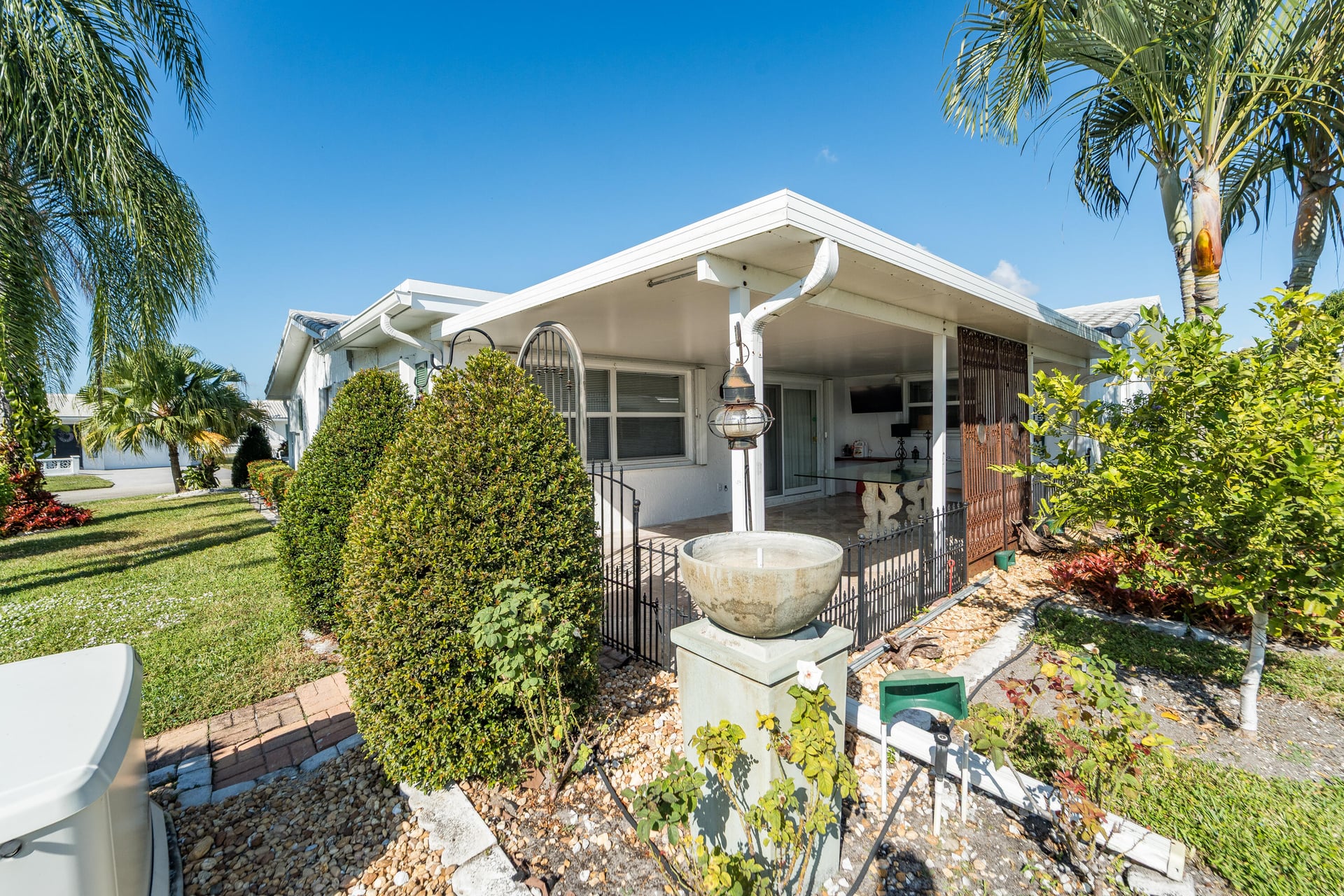 Residence photo 7