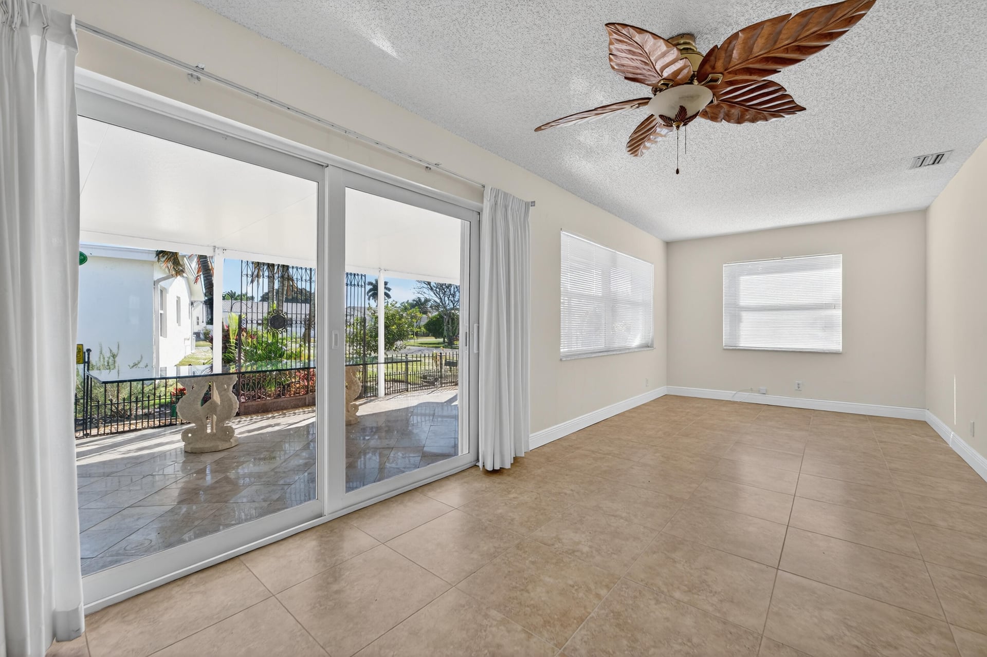Residence photo 20