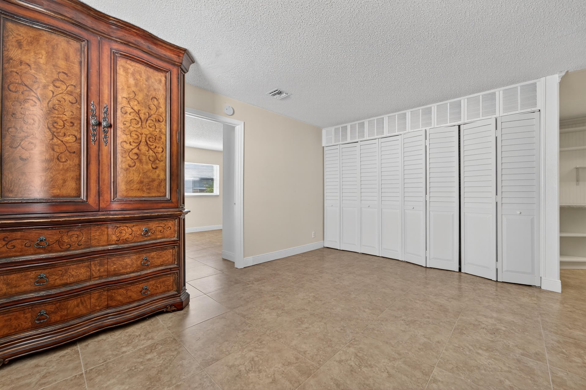 Residence photo 28