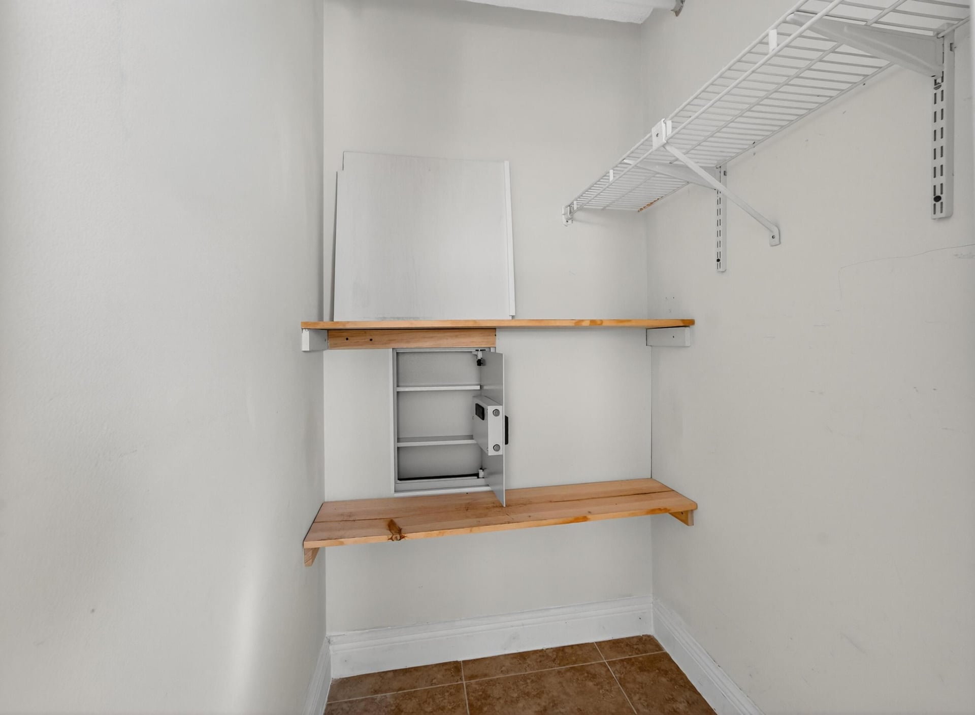 Residence photo 35