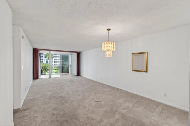 Unit 320-c photo 16