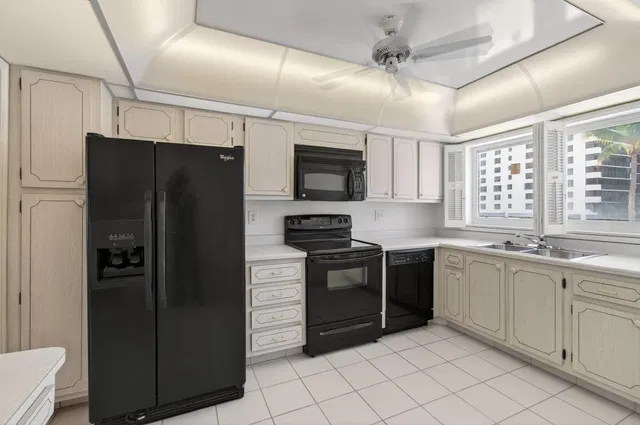 Unit 320-c photo 19
