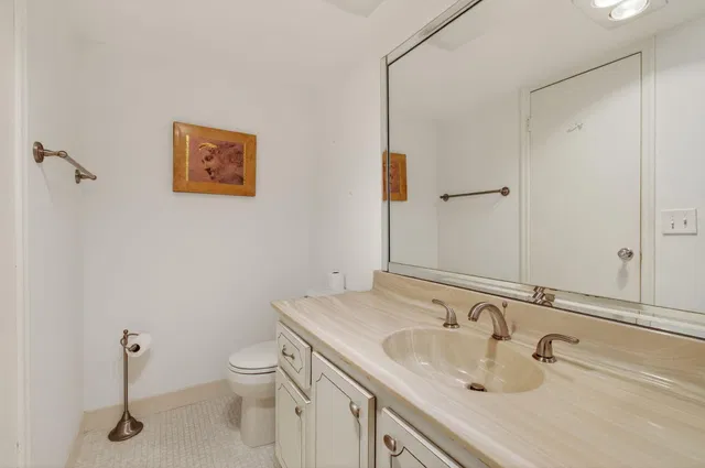 Unit 320-c photo 24