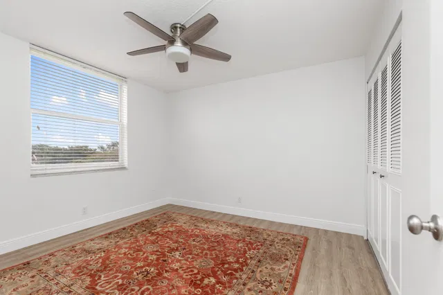 Unit 4080 photo 23