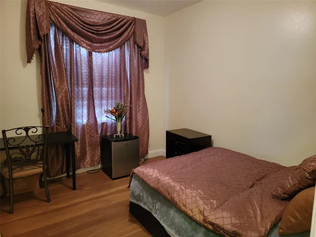Residence photo 15